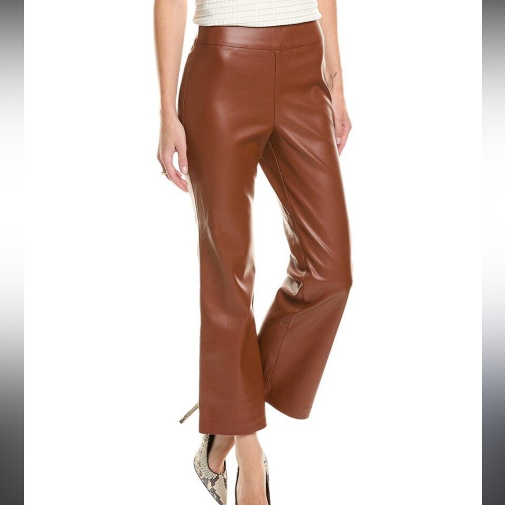 Blank NYC mini bootcut faux leather pants size 31 model 02ev3381